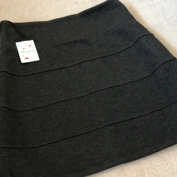Aritzia skirt! - Picture 2 of 2
